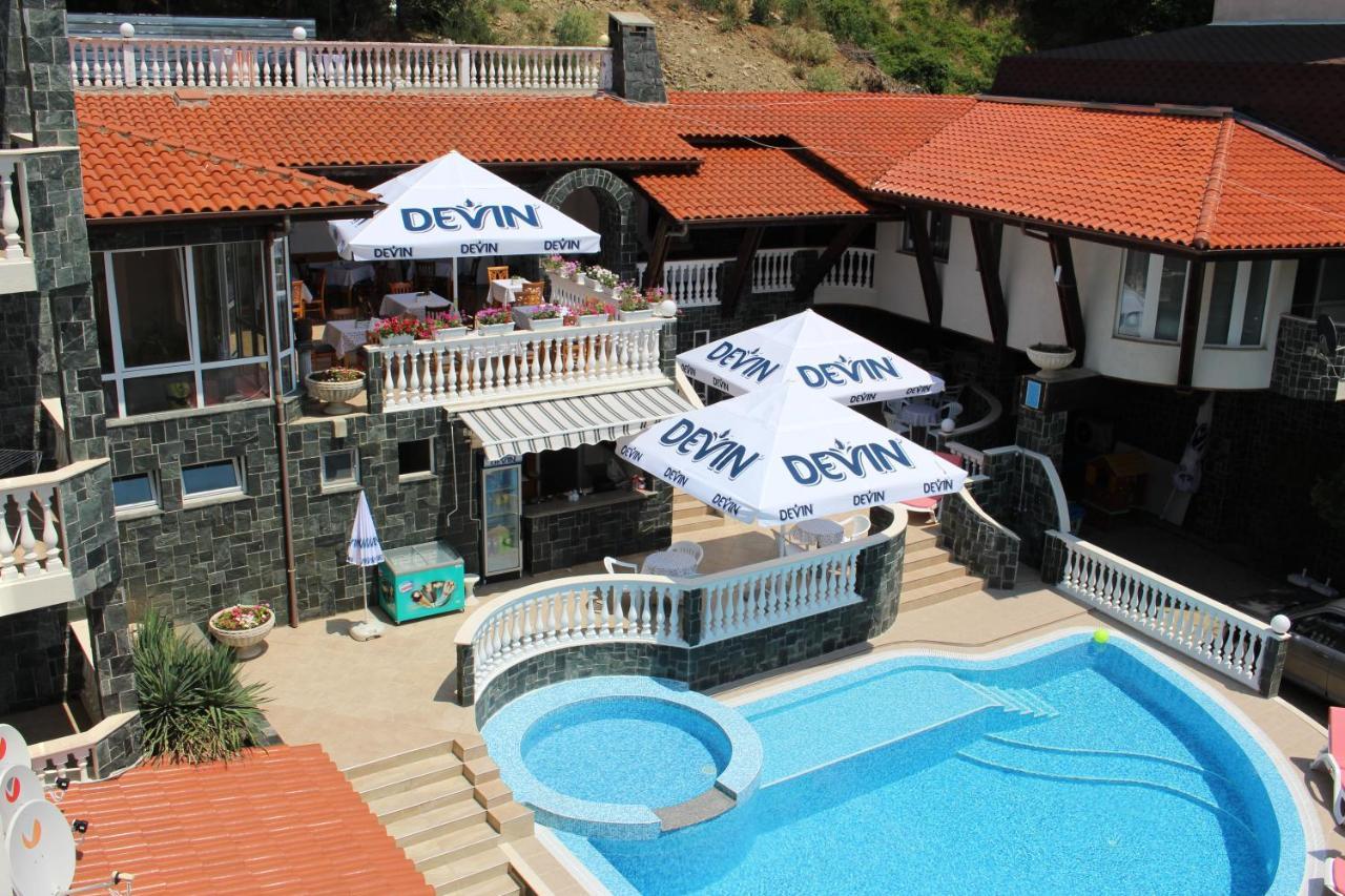 Arlanda Hotel Sveti Vlas Exterior foto