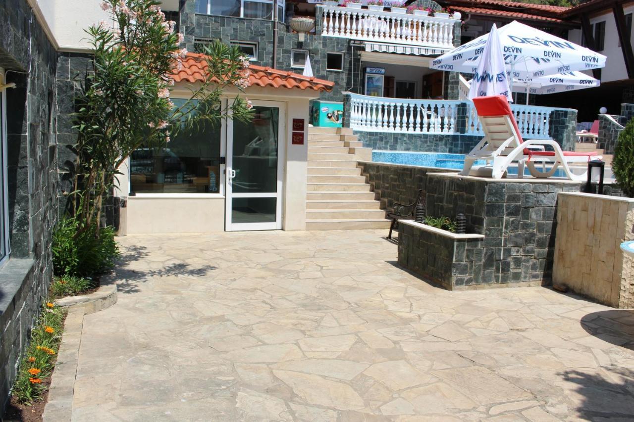 Arlanda Hotel Sveti Vlas Exterior foto