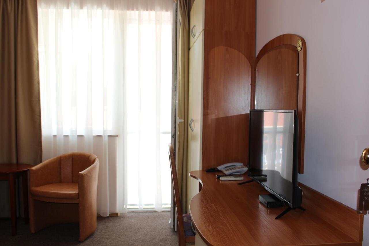 Arlanda Hotel Sveti Vlas Exterior foto