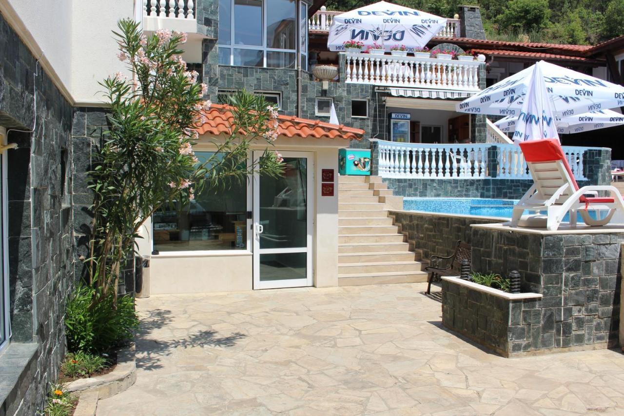 Arlanda Hotel Sveti Vlas Exterior foto