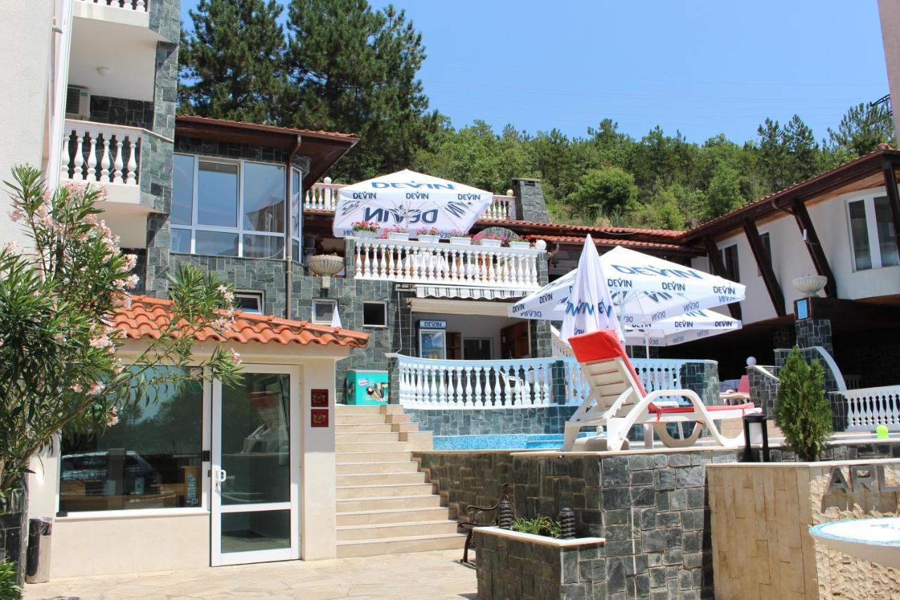 Arlanda Hotel Sveti Vlas Exterior foto