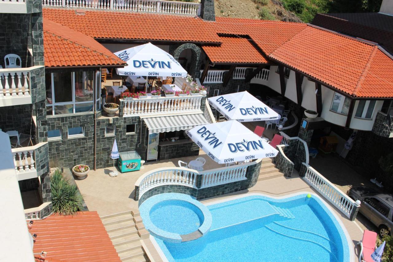 Arlanda Hotel Sveti Vlas Exterior foto