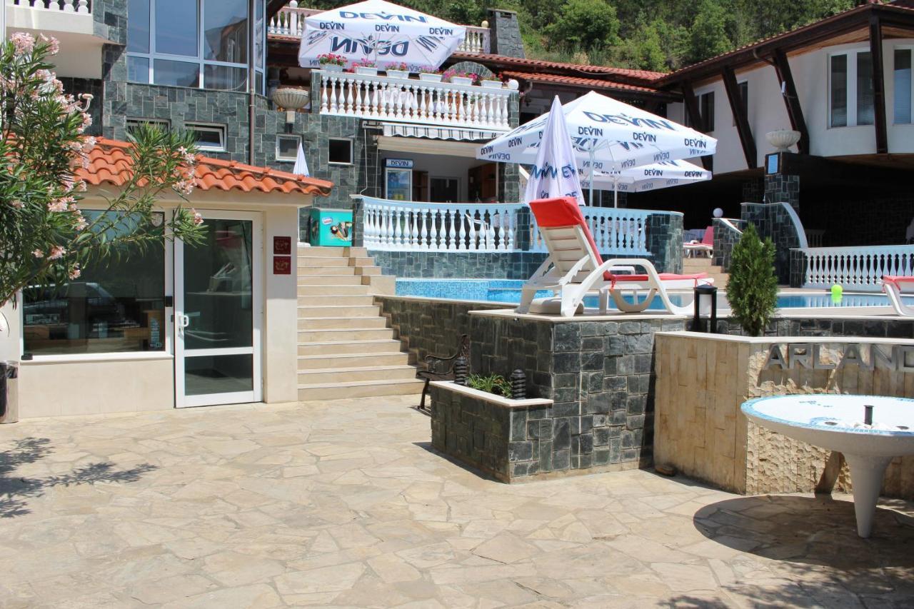 Arlanda Hotel Sveti Vlas Exterior foto