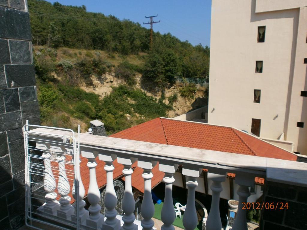 Arlanda Hotel Sveti Vlas Exterior foto