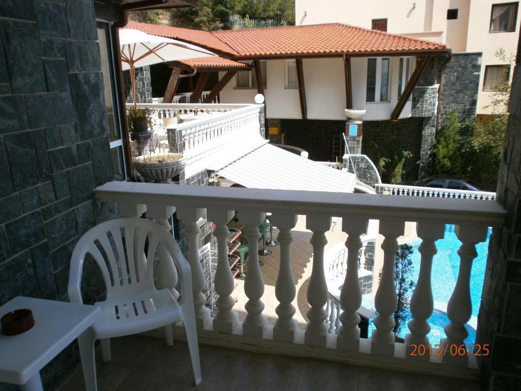 Arlanda Hotel Sveti Vlas Exterior foto