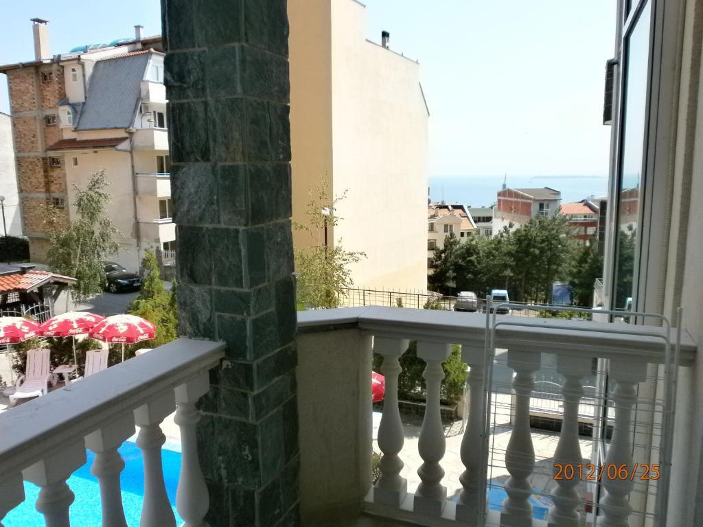 Arlanda Hotel Sveti Vlas Exterior foto