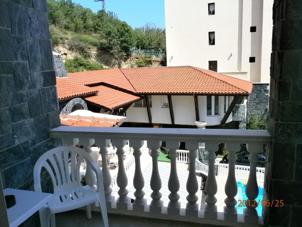 Arlanda Hotel Sveti Vlas Exterior foto