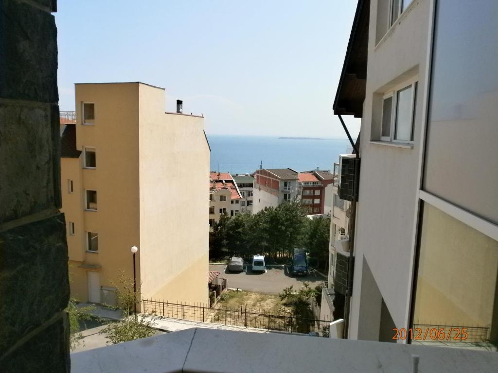 Arlanda Hotel Sveti Vlas Exterior foto